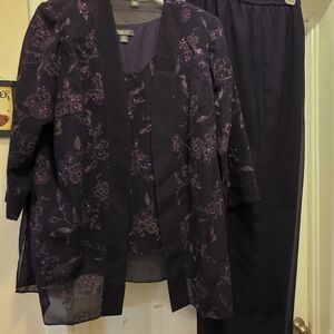 Dress Barn 3 Pc Purple Floral Pantsuit